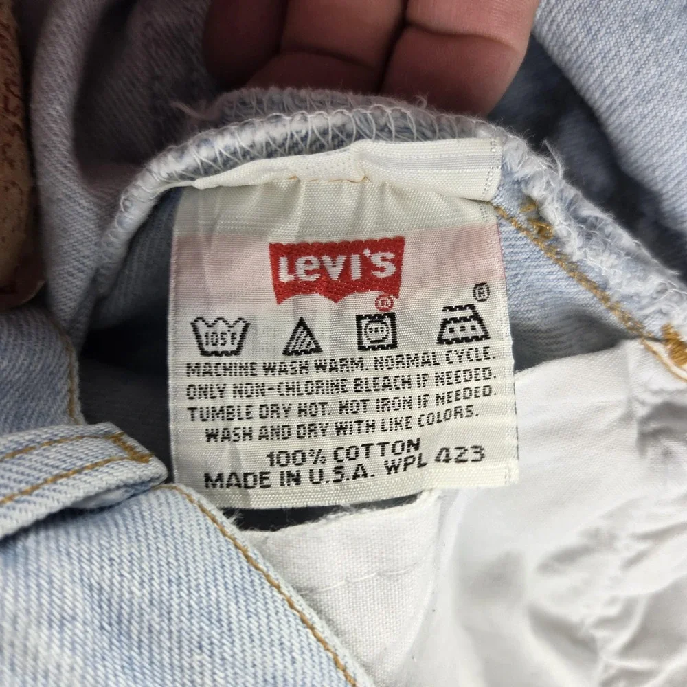 Levis 12232 important